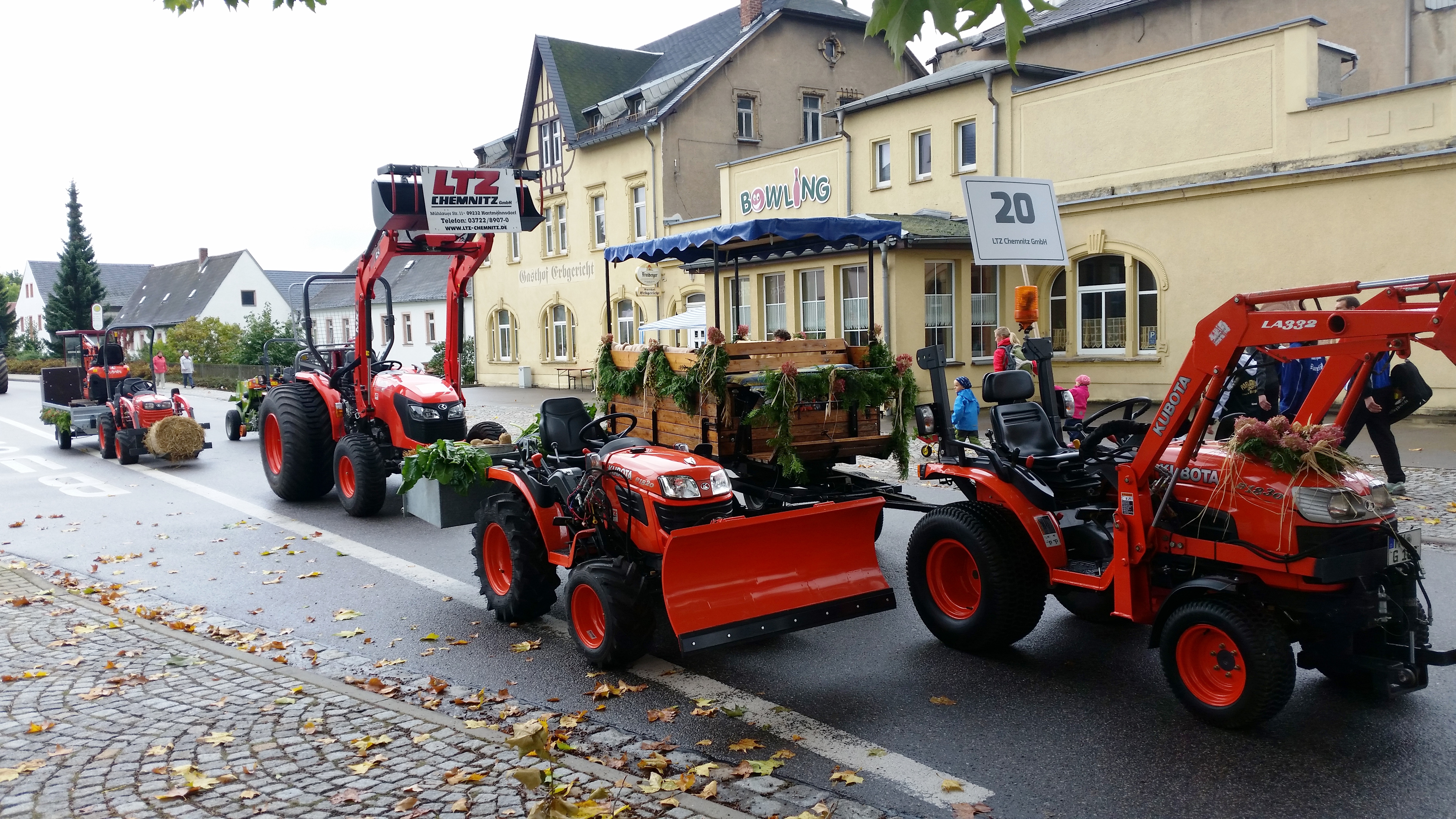 Erntedankfest-Umzug